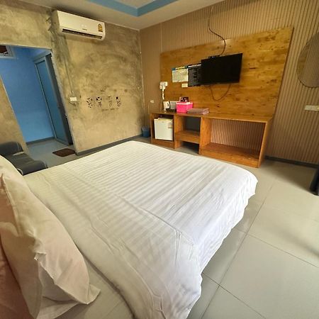 Jingle Bells Resort Ko Lan Bagian luar foto