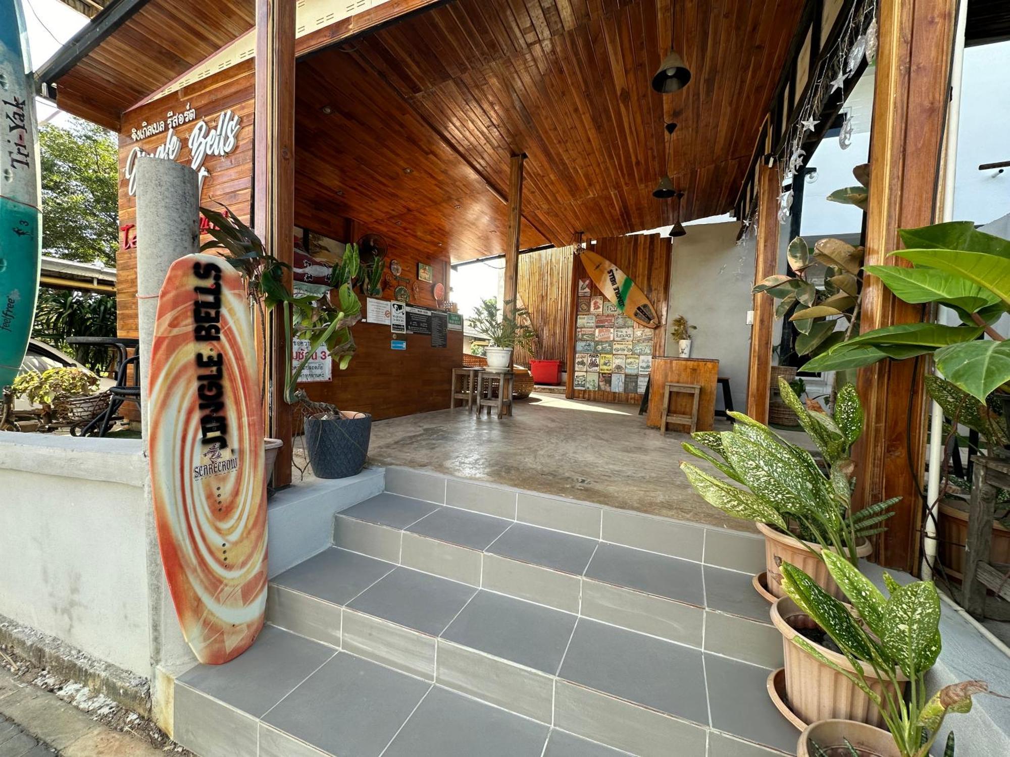 Jingle Bells Resort Ko Lan Bagian luar foto